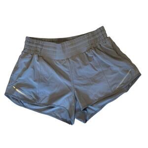 Lululemon Hotty Hot Low-Rise Lined Shorts, 2.5” – Size 8